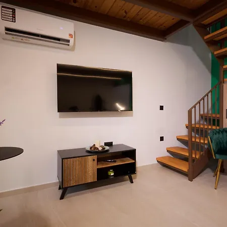Emerald Maison 2 Min To